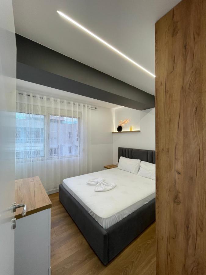 The Blue Pearl Apartment 2 Durres Bagian luar foto