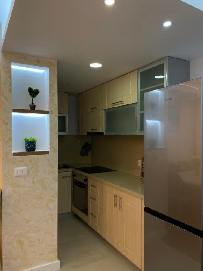 The Blue Pearl Apartment 2 Durres Bagian luar foto