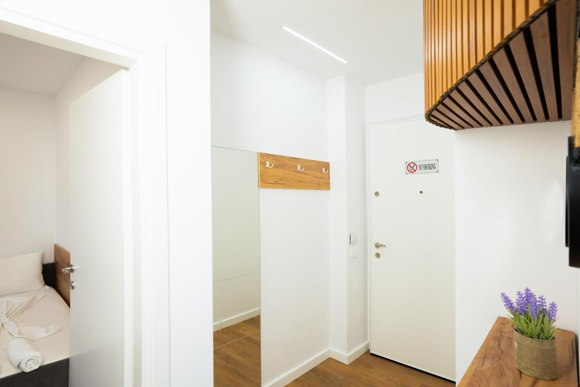 The Blue Pearl Apartment 2 Durres Bagian luar foto