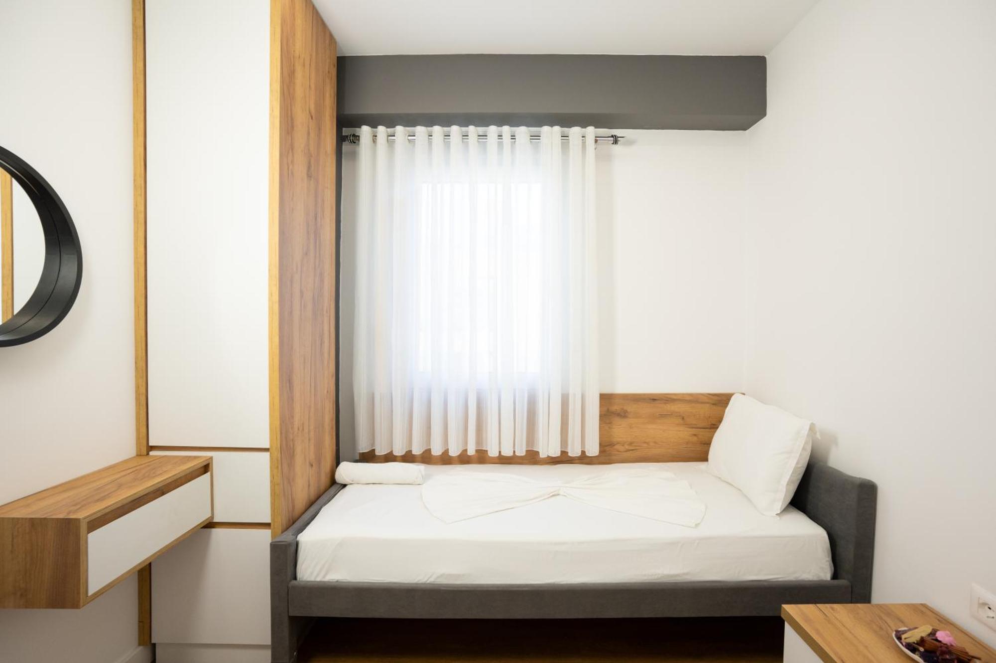 The Blue Pearl Apartment 2 Durres Bagian luar foto