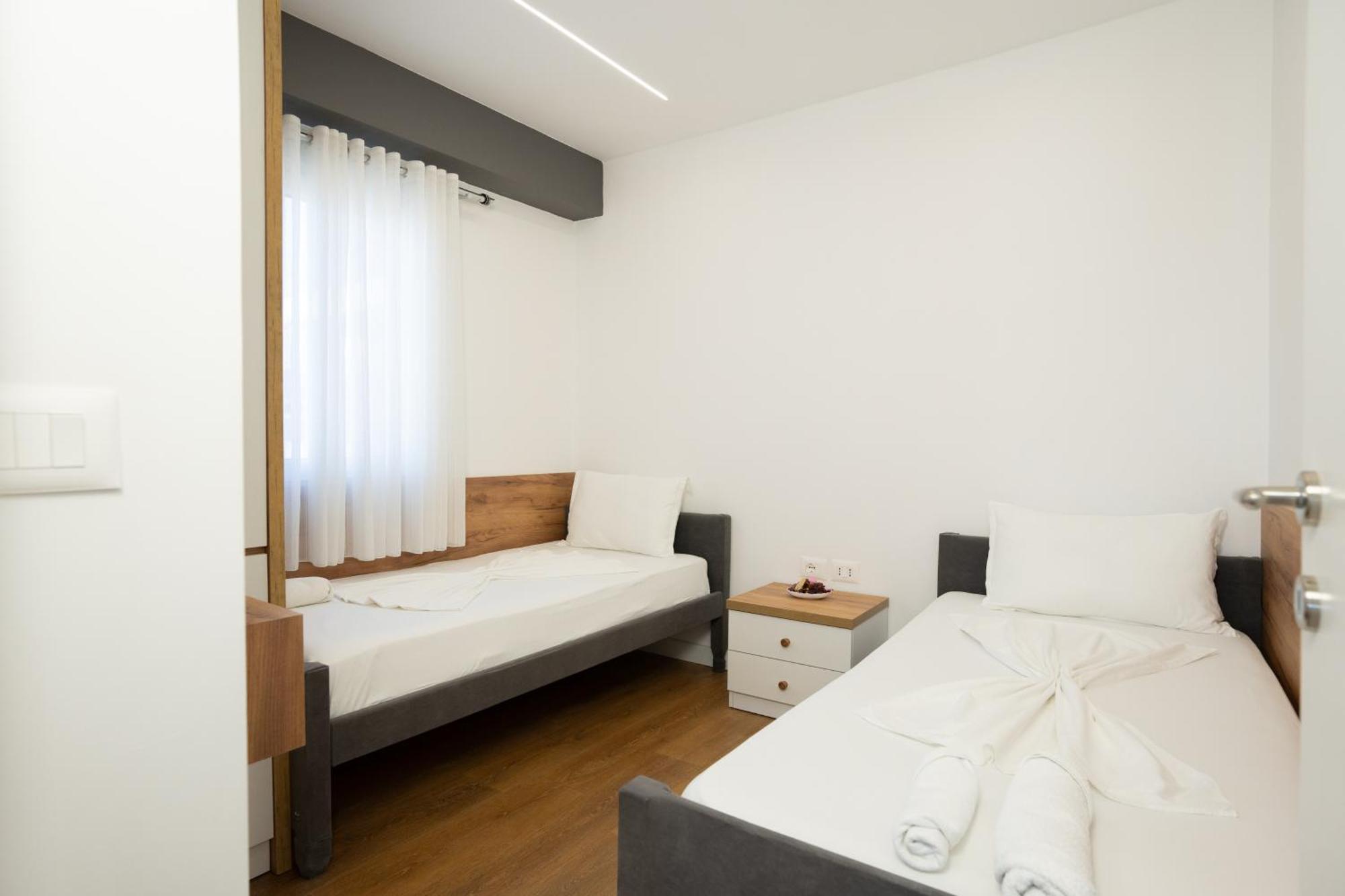 The Blue Pearl Apartment 2 Durres Bagian luar foto