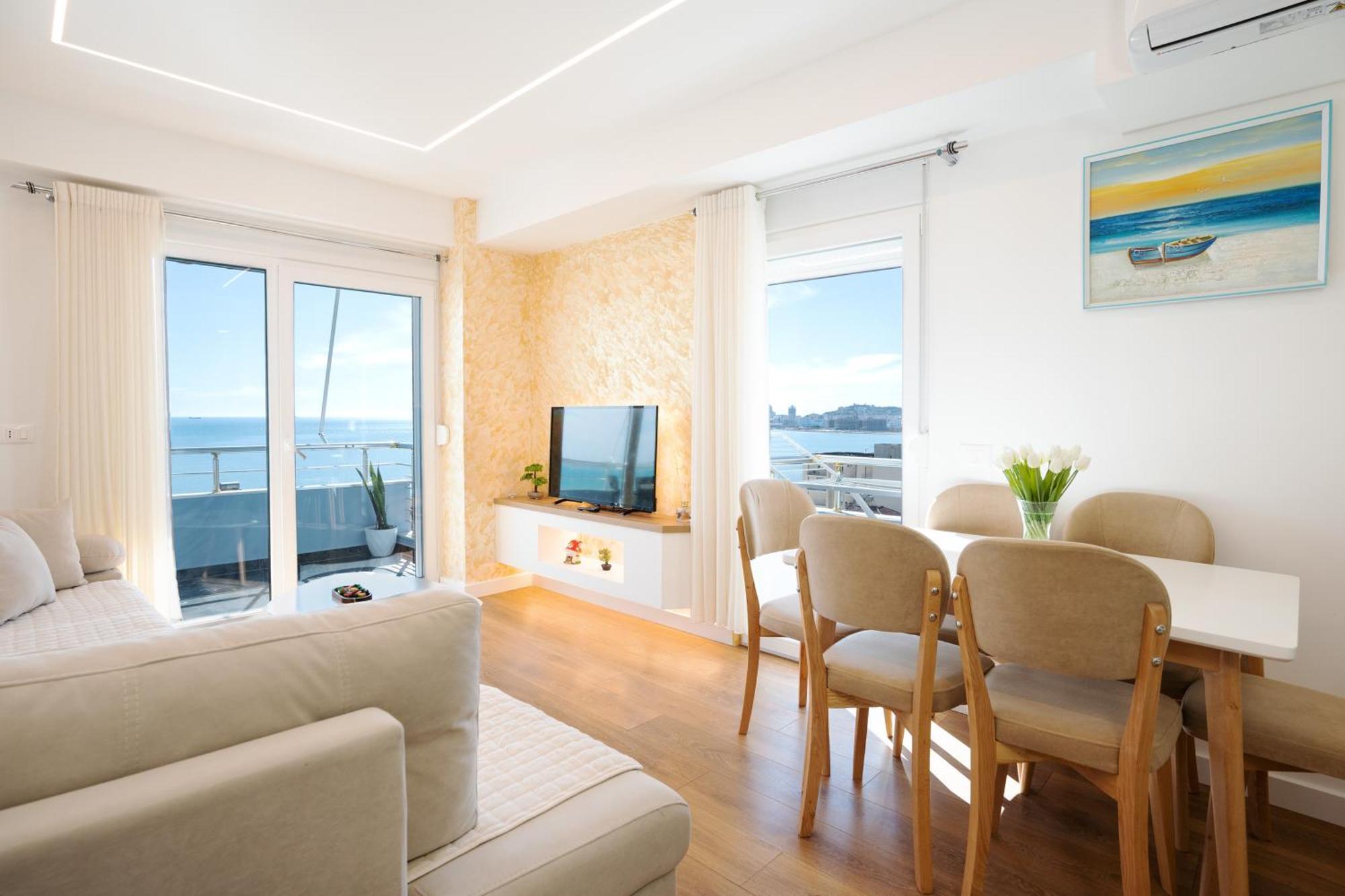 The Blue Pearl Apartment 2 Durres Bagian luar foto